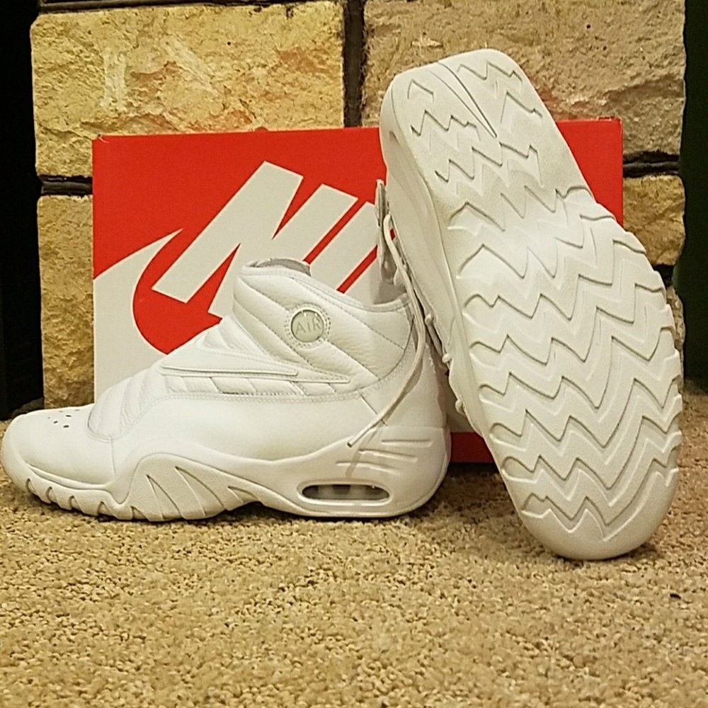 Nike AIR SHAKE NDESTRUKT
